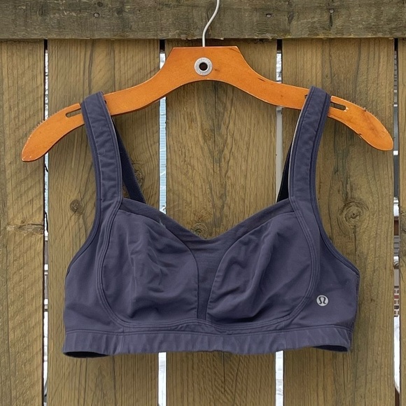 Lululemon Ta Ta Tamer II Gray Sports Bra Size 4 - Picture 1 of 4